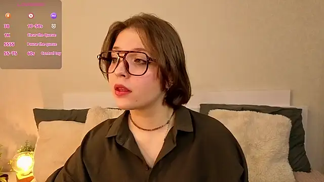 Next2Marie online show from April 8, 2026, 4:12 am