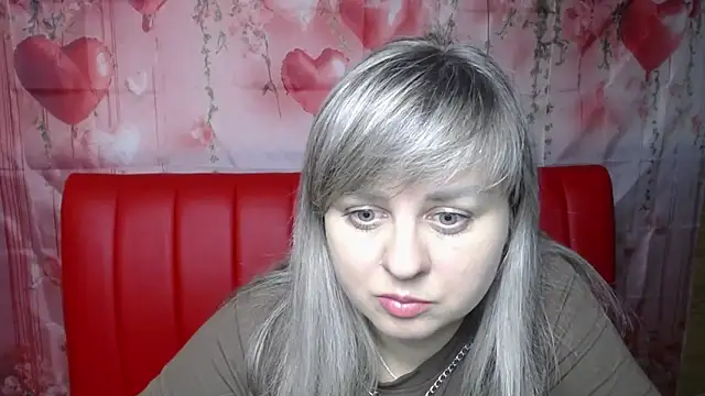 VeronicaSvitt online show from March 4, 2026, 1:06 pm