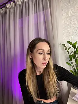 AnesaKis online show from February 15, 2026, 2:30 am