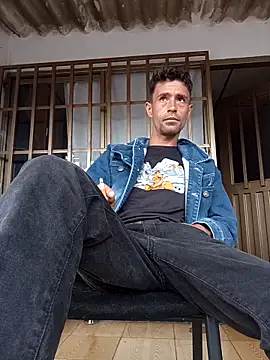 torvyHot online show from March 8, 2026, 12:31 pm