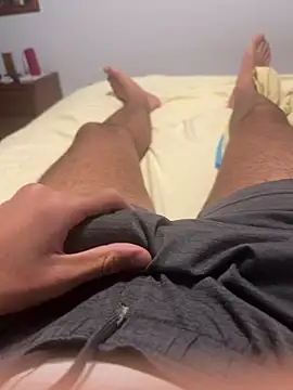 Snapshot of aminebigdick chatting on January 12, 2026, 1:22 am aminebigdick online show from January 12, 2026, 1:22 am