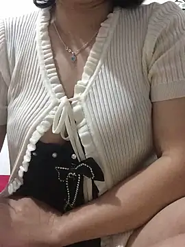 ManaMi-Ami online show from February 4, 2026, 10:36 pm