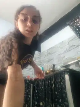 racheldepp  online show from February 11, 2026, 2:22 pm