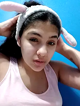 diosa sofia19 online show from January 13, 2026, 4:51 am