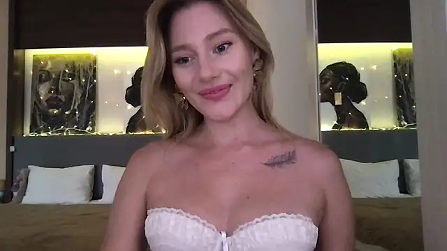 Snapshot of Stella_muse chatting on February 13, 2026, 3:46 am Stella muse online show from February 13, 2026, 3:46 am