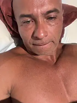 dogfrota online show from February 21, 2026, 3:40 am