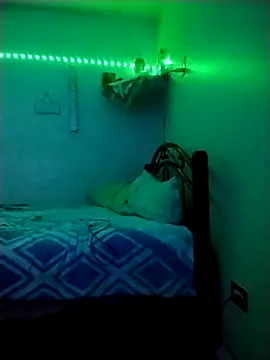 Snapshot of luissfert7y5 chatting on February 19, 2026, 3:57 am luissfert7y5 online show from February 19, 2026, 3:57 am