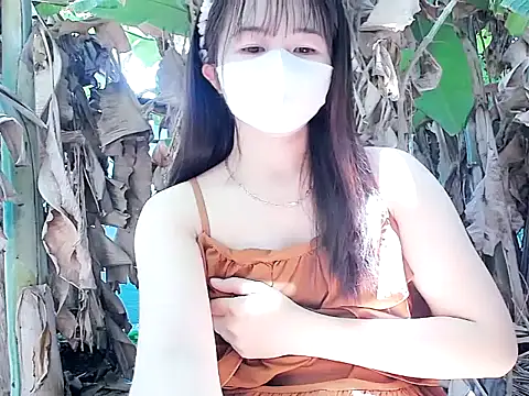 Anna sexyY  online show from April 4, 2026, 4:44 am