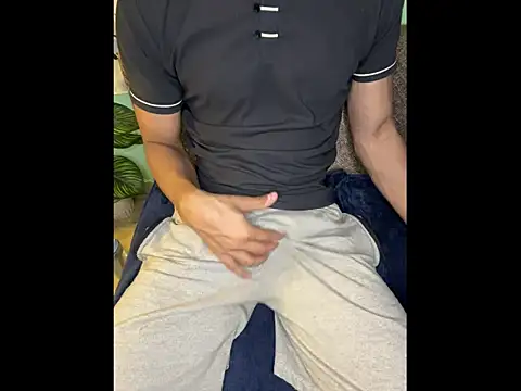 urfuckbunny online show from April 19, 2026, 5:45 pm