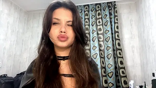 MaraTilIer online show from February 22, 2026, 6:35 am