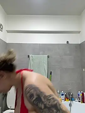 dalia0710 online show from March 11, 2026, 1:06 pm