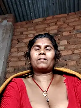 Hot di97 online show from April 9, 2026, 8:58 pm