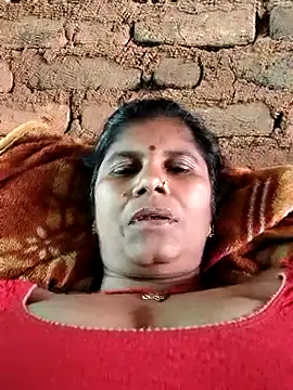 Hot di97 online show from April 15, 2026, 2:51 am