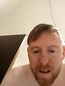 Snapshot of Hertsguy1984 chatting on March 21, 2026, 9:14 am Hertsguy1984 online show from March 21, 2026, 9:14 am