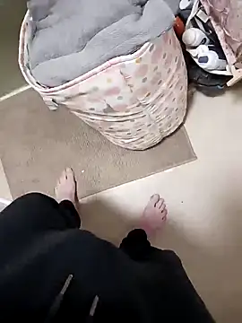 Snapshot of Hertsguy1984 chatting on March 26, 2026, 12:50 am Hertsguy1984 online show from March 26, 2026, 12:50 am