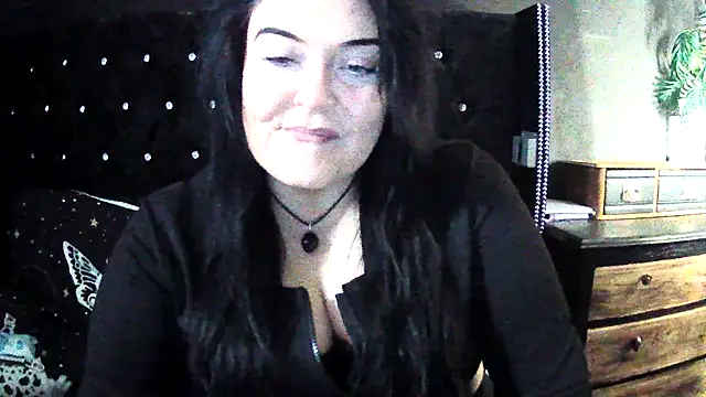 Snapshot of Miss_CurvesXXX chatting on January 18, 2026, 12:09 pm Miss CurvesXXX online show from January 18, 2026, 12:09 pm