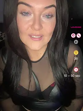 Snapshot of Miss_CurvesXXX chatting on May 30, 2026, 10:18 pm Miss CurvesXXX online show from May 30, 2026, 10:18 pm