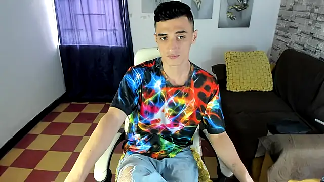 felipe colinss online show from June 7, 2026, 12:31 pm