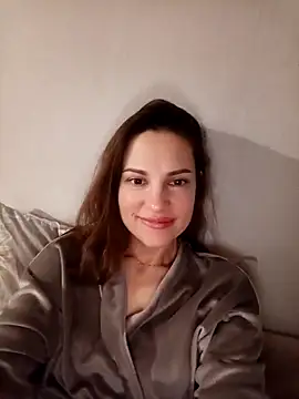 She-Moon online show from March 27, 2026, 7:24 pm