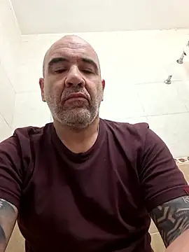 epela15 online show from January 11, 2026, 9:42 pm