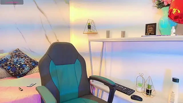 XanderGrey8 online show from February 27, 2026, 7:47 pm