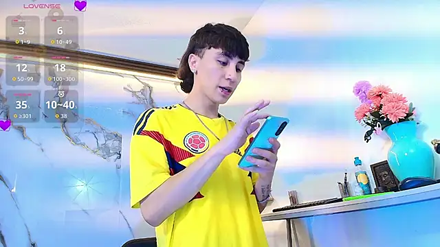 XanderGrey8 online show from March 11, 2026, 7:20 pm