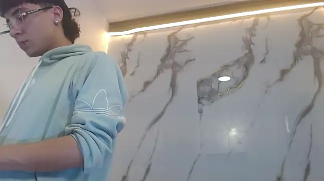 XanderGrey8 online show from April 9, 2026, 7:30 pm