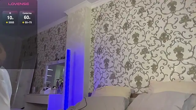 Snapshot of AngelAmelly chatting on January 13, 2026, 7:30 pm AngelAmelly online show from January 13, 2026, 7:30 pm