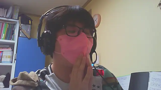 Snapshot of malibu876 chatting on January 16, 2026, 5:28 pm malibu876 online show from January 16, 2026, 5:28 pm