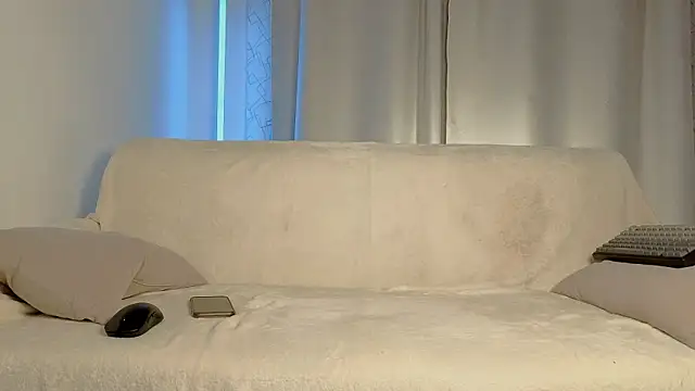 first mark online show from February 1, 2026, 5:22 pm