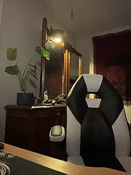 JoeyBlazy online show from April 19, 2026, 8:35 am