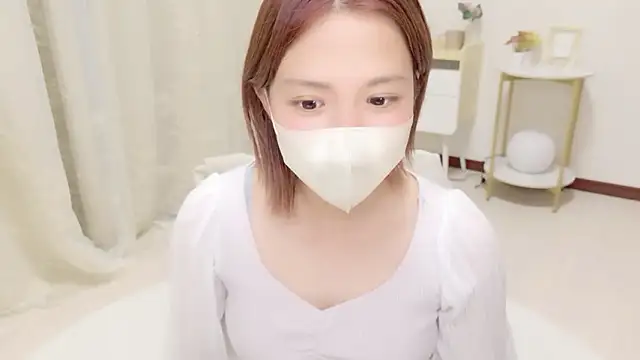 UMIumi- online show from April 30, 2026, 9:48 am