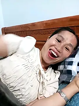 Snapshot of CML93 chatting on February 24, 2026, 12:25 pm CML93 online show from February 24, 2026, 12:25 pm