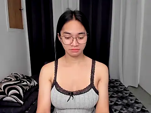 Asian Bigcock Marian online show from May 13, 2026, 11:33 pm