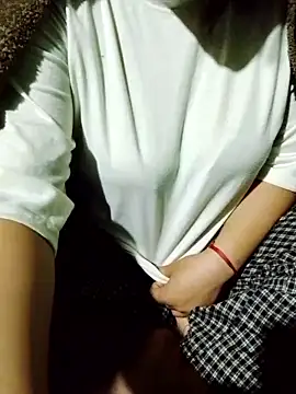 Zoe-666 online show from January 12, 2026, 11:32 pm