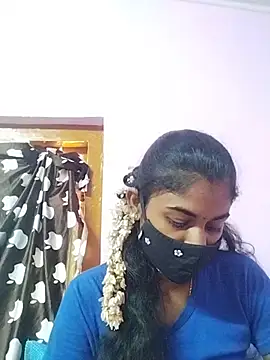 Tamil Hot RoyalQueen online show from February 26, 2026, 4:55 am