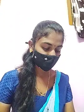 Tamil Hot RoyalQueen online show from March 29, 2026, 3:34 pm