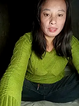 kaia-cam online show from February 7, 2026, 8:34 pm