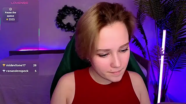 Ellie Heavenly online show from January 15, 2026, 8:30 am