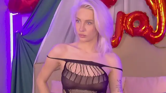 TiffanyStein online show from February 10, 2026, 4:16 am