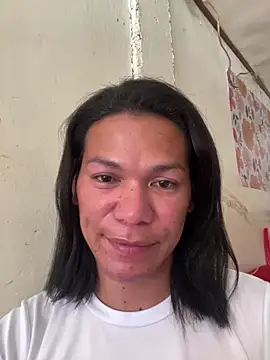 HugeAgatha online show from April 1, 2026, 12:55 am