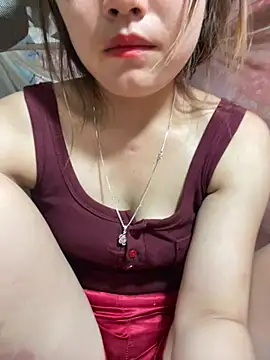 natra0033 online show from June 8, 2026, 4:13 am