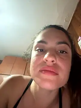 angelinajolie96 online show from January 14, 2026, 12:16 am