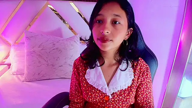 Snapshot of Real_virgin_Pussy chatting on June 7, 2026, 11:47 am Real virgin Pussy online show from June 7, 2026, 11:47 am