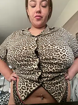 Princess-ivyxoxo online show from June 23, 2026, 8:01 am