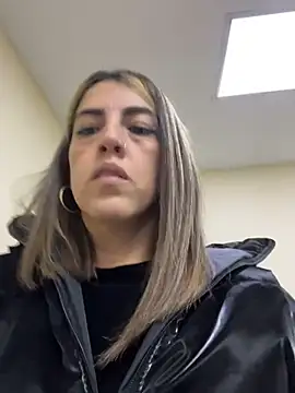 Snapshot of Paulinaa_bella chatting on February 26, 2026, 11:26 pm Paulinaa bella online show from February 26, 2026, 11:26 pm