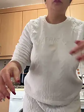 Snapshot of morenita_sexy777 chatting on February 22, 2026, 10:14 am morenita sexy777 online show from February 22, 2026, 10:14 am