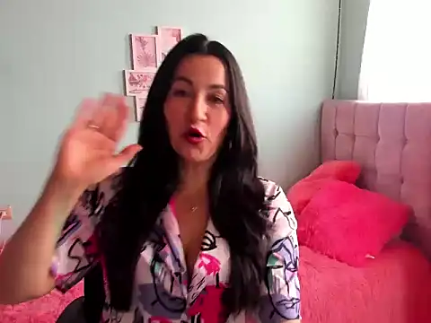talia mystic online show from June 6, 2026, 2:00 pm