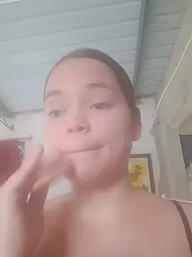 Snapshot of AdharaCusan chatting on February 6, 2026, 3:15 pm AdharaCusan online show from February 6, 2026, 3:15 pm