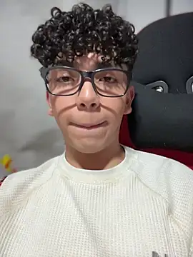 Snapshot of Nick_Twink chatting on February 10, 2026, 3:10 am Nick Twink online show from February 10, 2026, 3:10 am